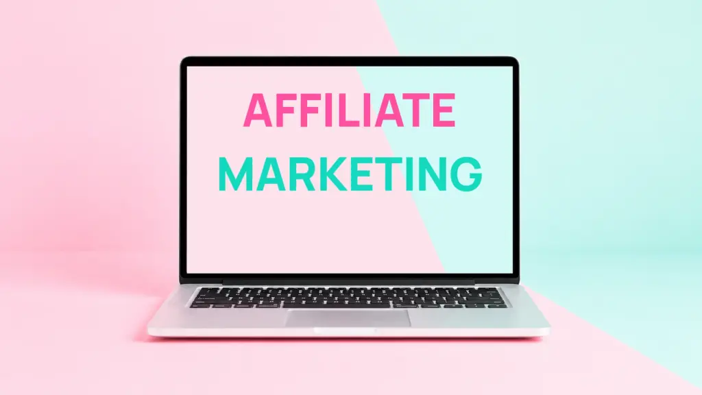 Affiliate Marketing für Anfänger: Laptop mit Diagrammen zu Provisionen und Einnahmen